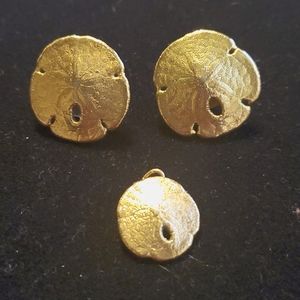 Gold plated earrings and pendant
